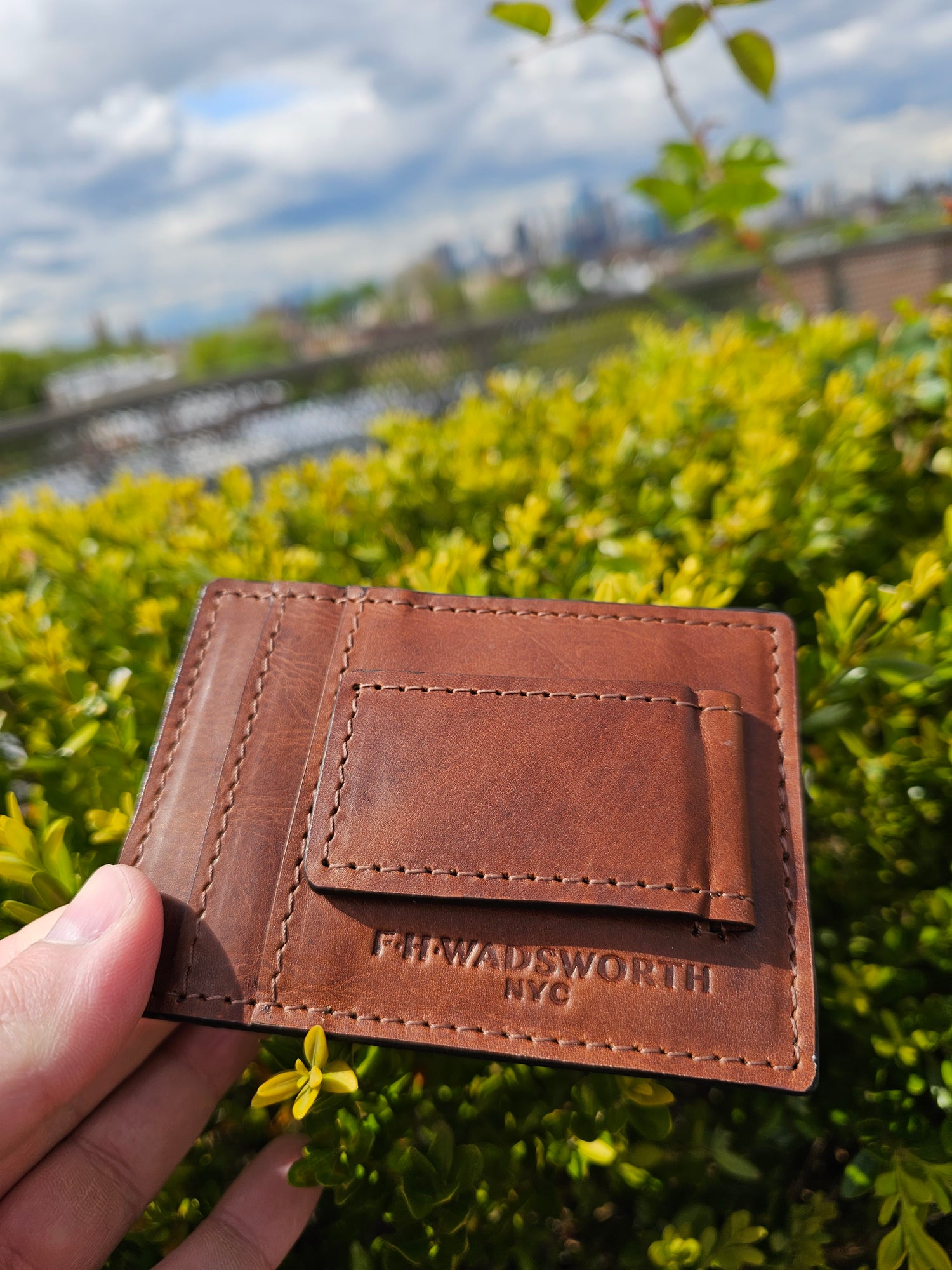 lord of the rings journeys in middle earth card sleeves Money Clip Wallet Brown