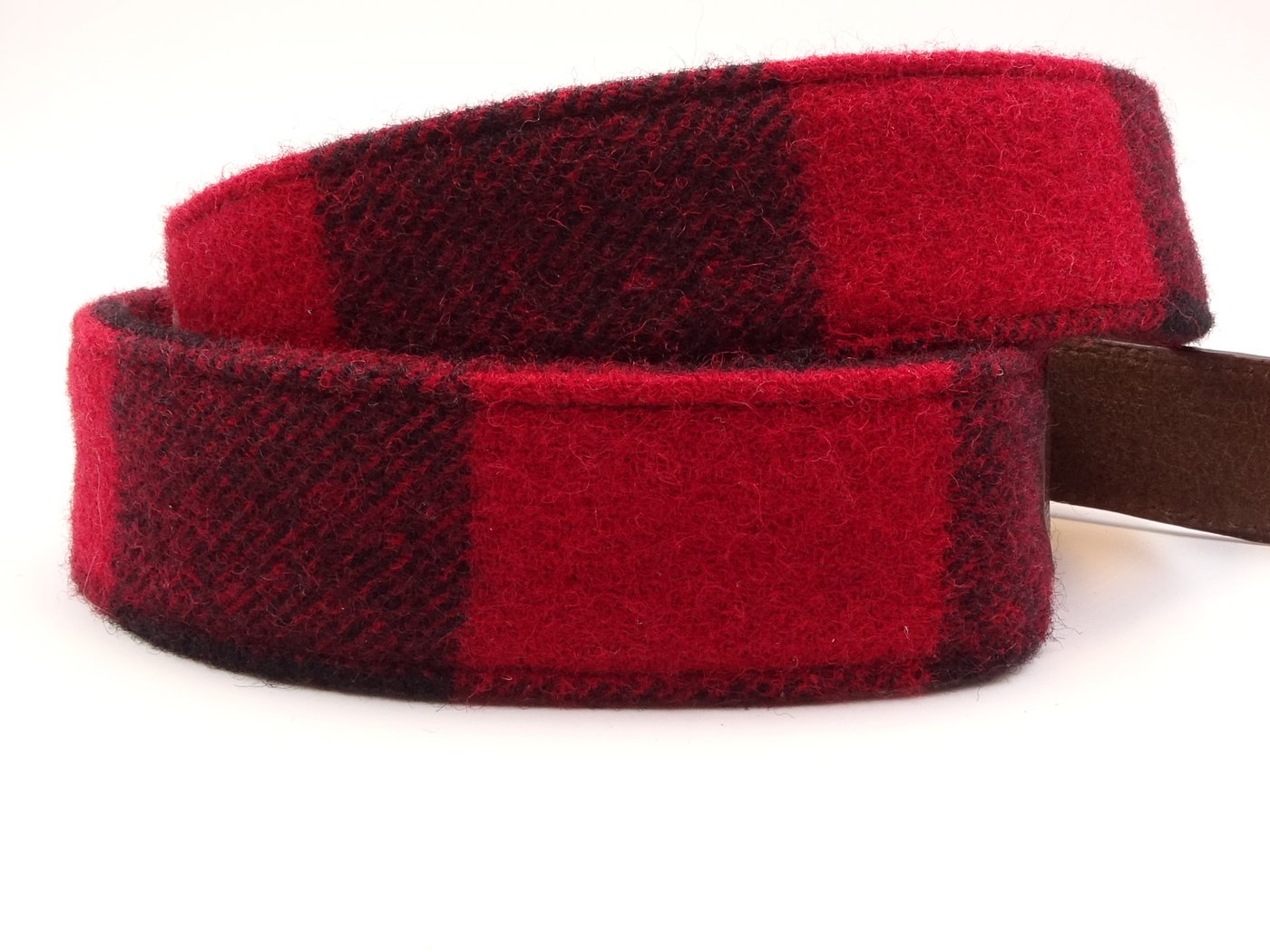 sequoia red & black